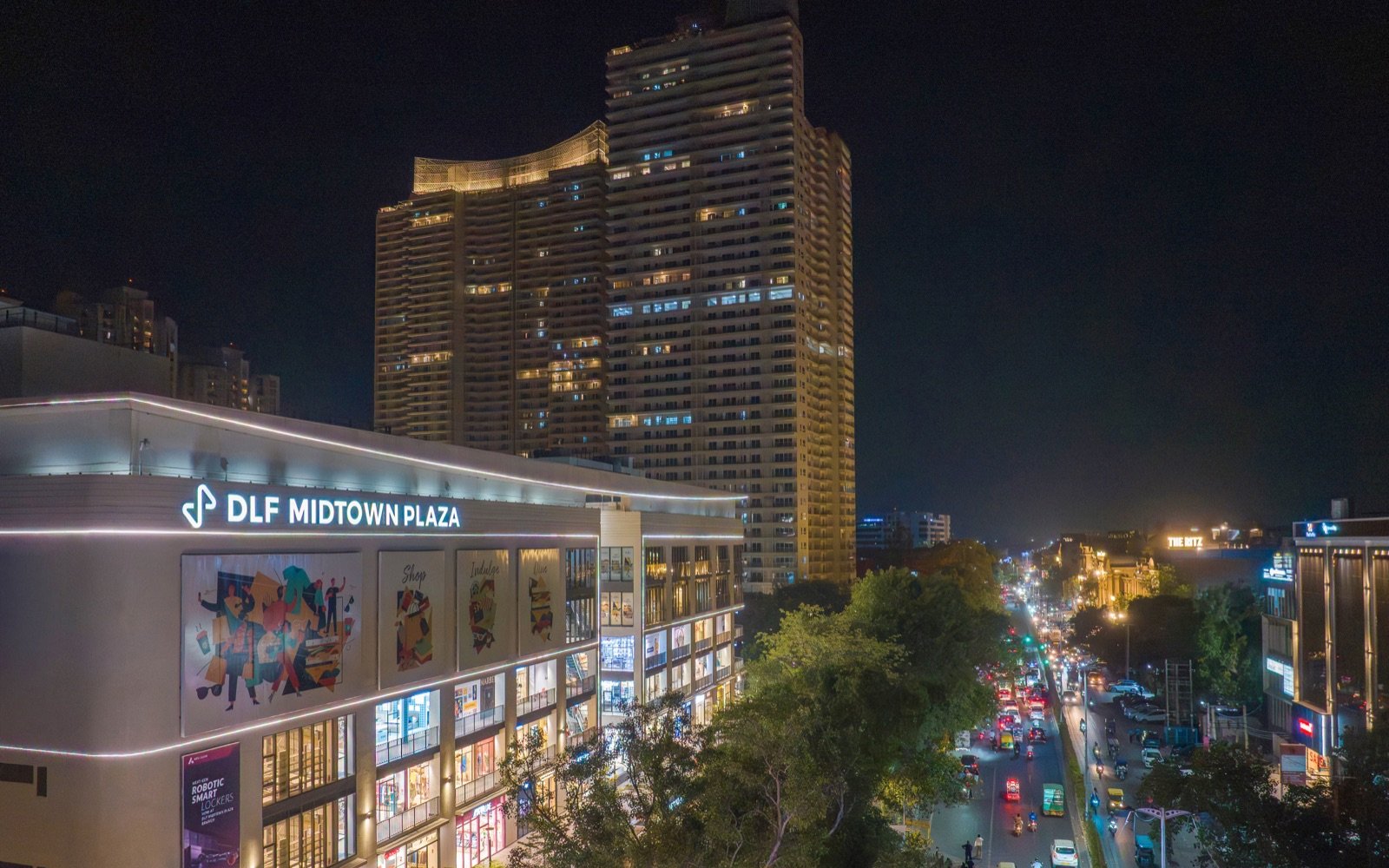DLF Midtown Plaza